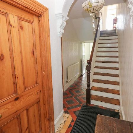 彭布罗克Hawthorn House别墅 外观 照片